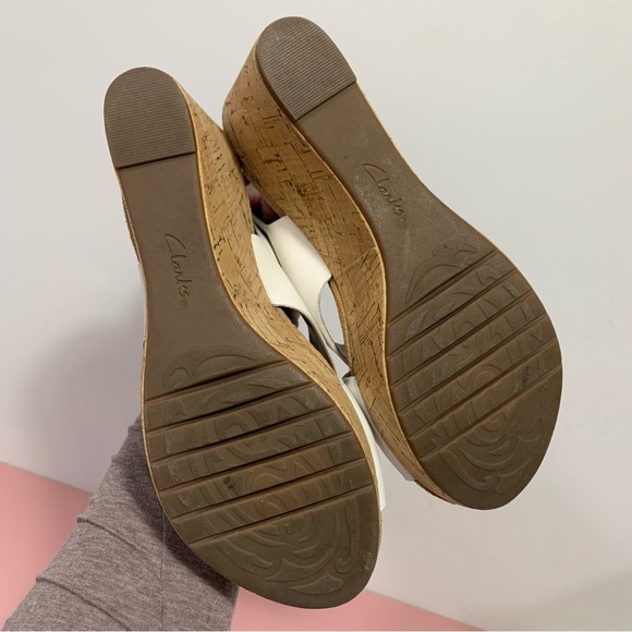 CLARKS White Leather Wedge Sandals Caslynn Shae Platform Summer Spring - Picture 7 of 11